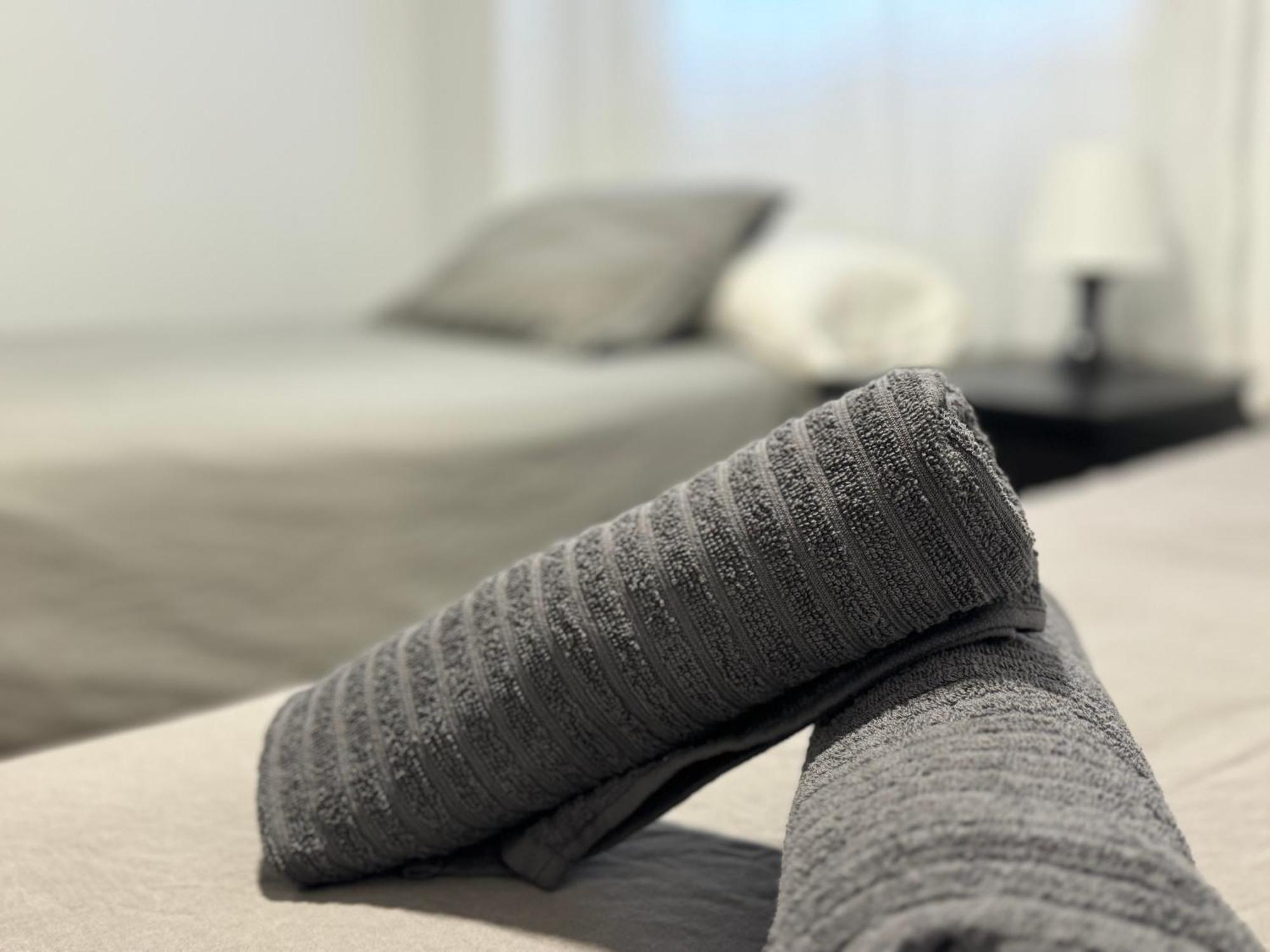 Apartamentos Tintomar サン・ファン・デル・プエルト エクステリア 写真
